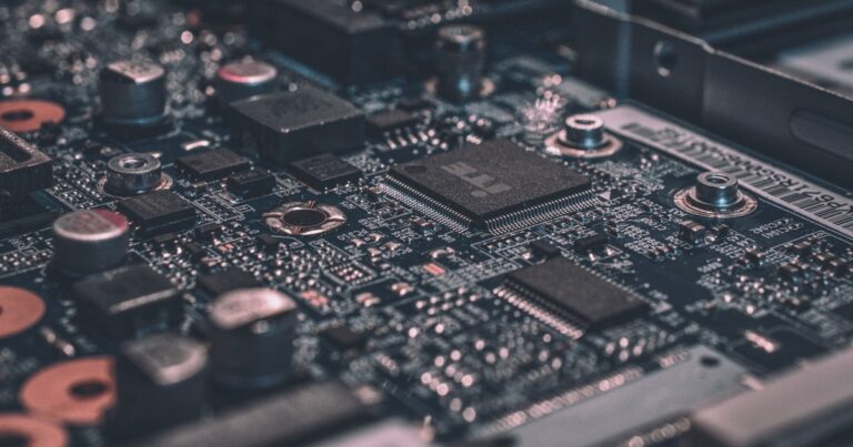 别再百度了!Perplexity AI 让我搜索效率翻 5 倍,答案直接给不用翻网页